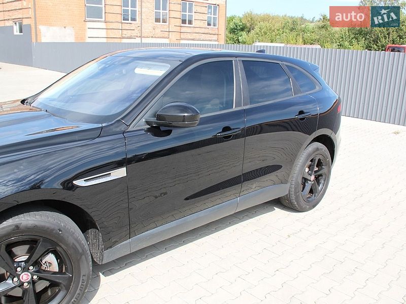 Позашляховик / Кросовер Jaguar F-Pace 2016 в Нововолинську