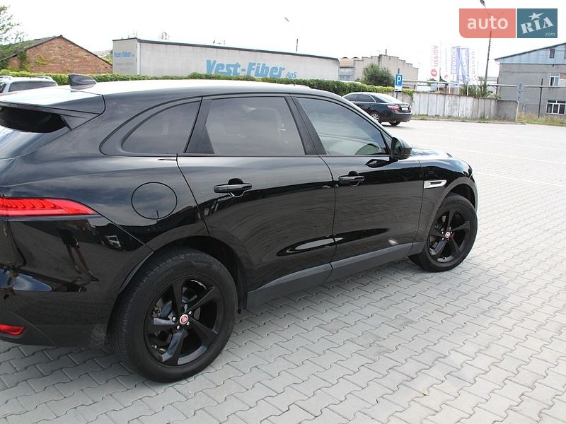 Позашляховик / Кросовер Jaguar F-Pace 2016 в Нововолинську