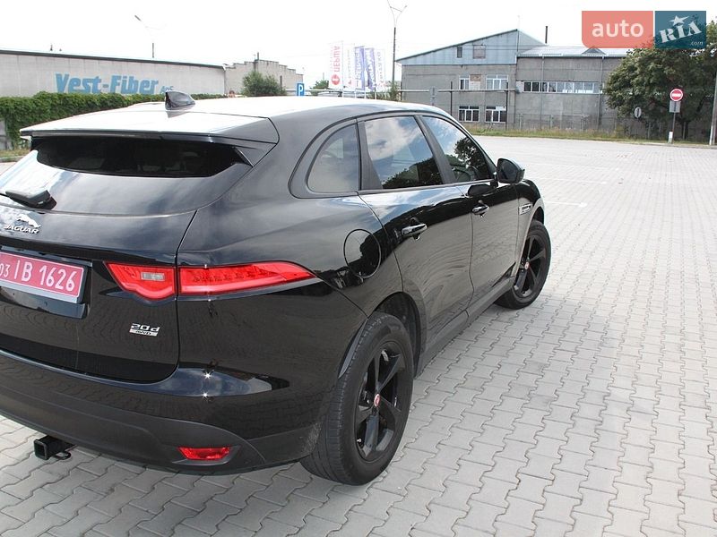 Внедорожник / Кроссовер Jaguar F-Pace 2016 в Нововолынске