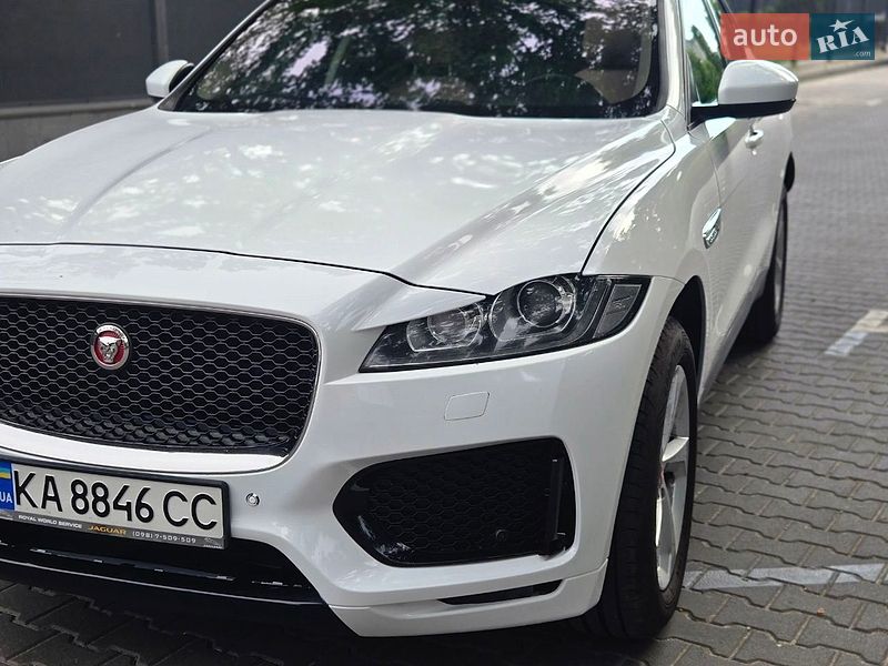 Позашляховик / Кросовер Jaguar F-Pace 2016 в Києві