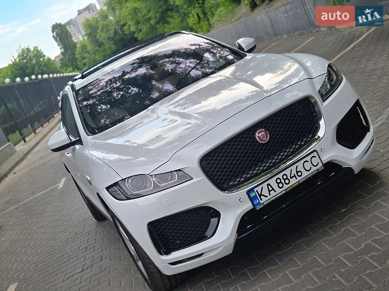 Позашляховик / Кросовер Jaguar F-Pace 2016 в Києві