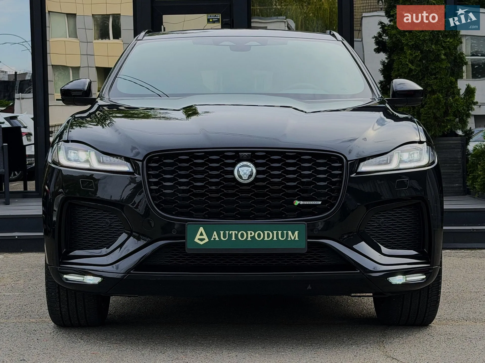 2023 Jaguar F-Pace - мініатюра 2
