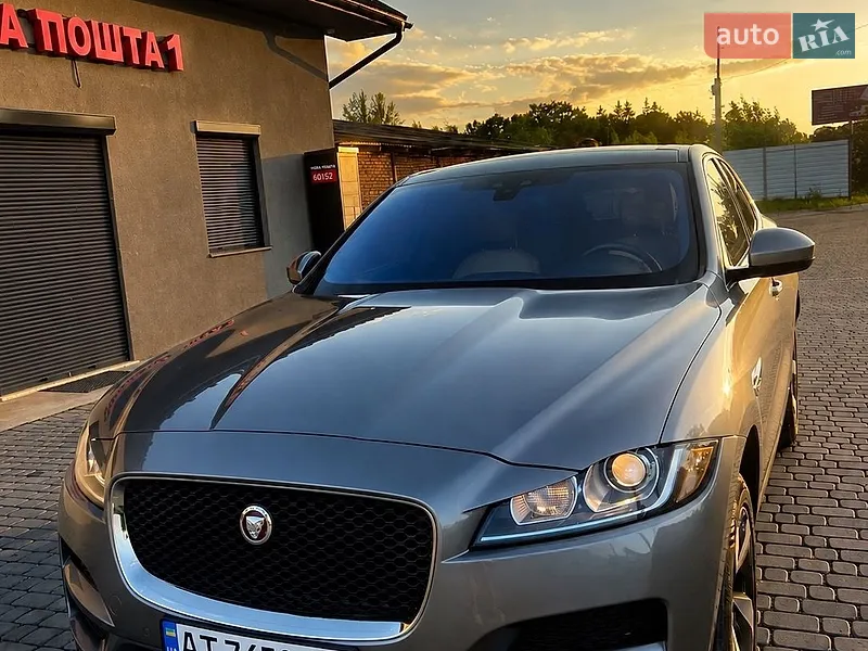 Jaguar F-Pace 2019