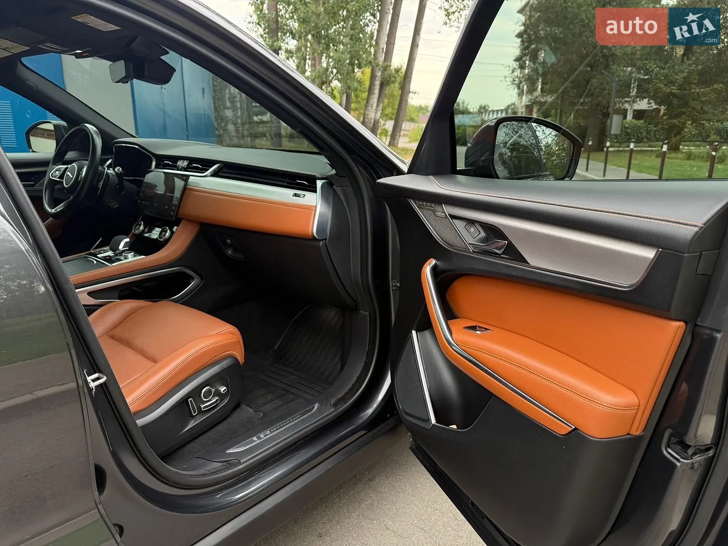 2021 Jaguar F-Pace - мініатюра 21