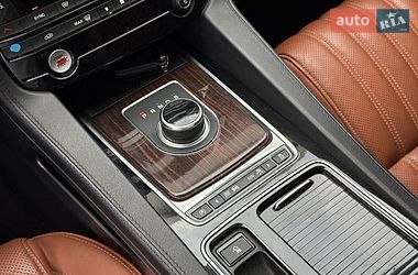 Внедорожник / Кроссовер Jaguar F-Pace 2016 в Одессе