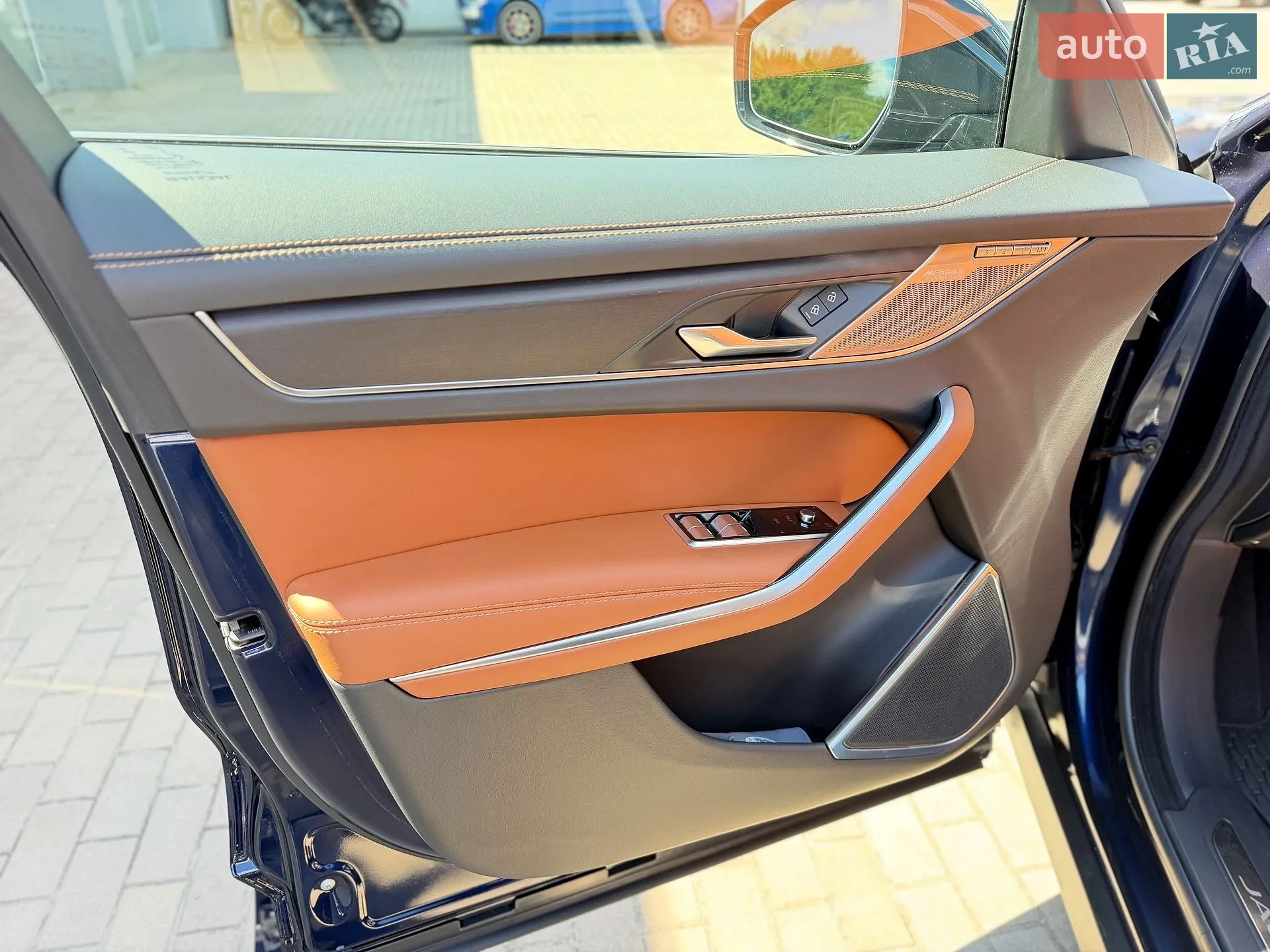 2024 Jaguar F-Pace - мініатюра 17