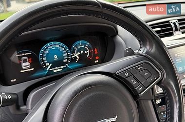 Внедорожник / Кроссовер Jaguar F-Pace 2016 в Ужгороде фото 41 Внедорожник / Кроссовер Jaguar F-Pace 2016 в Ужгороде