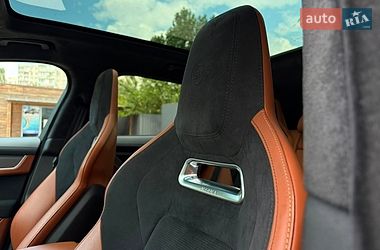 Позашляховик / Кросовер Jaguar F-Pace 2023 в Києві