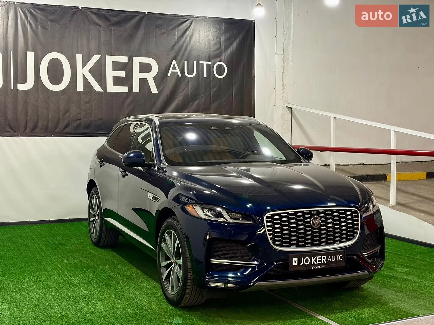 2020 Jaguar F-Pace - мініатюра 2