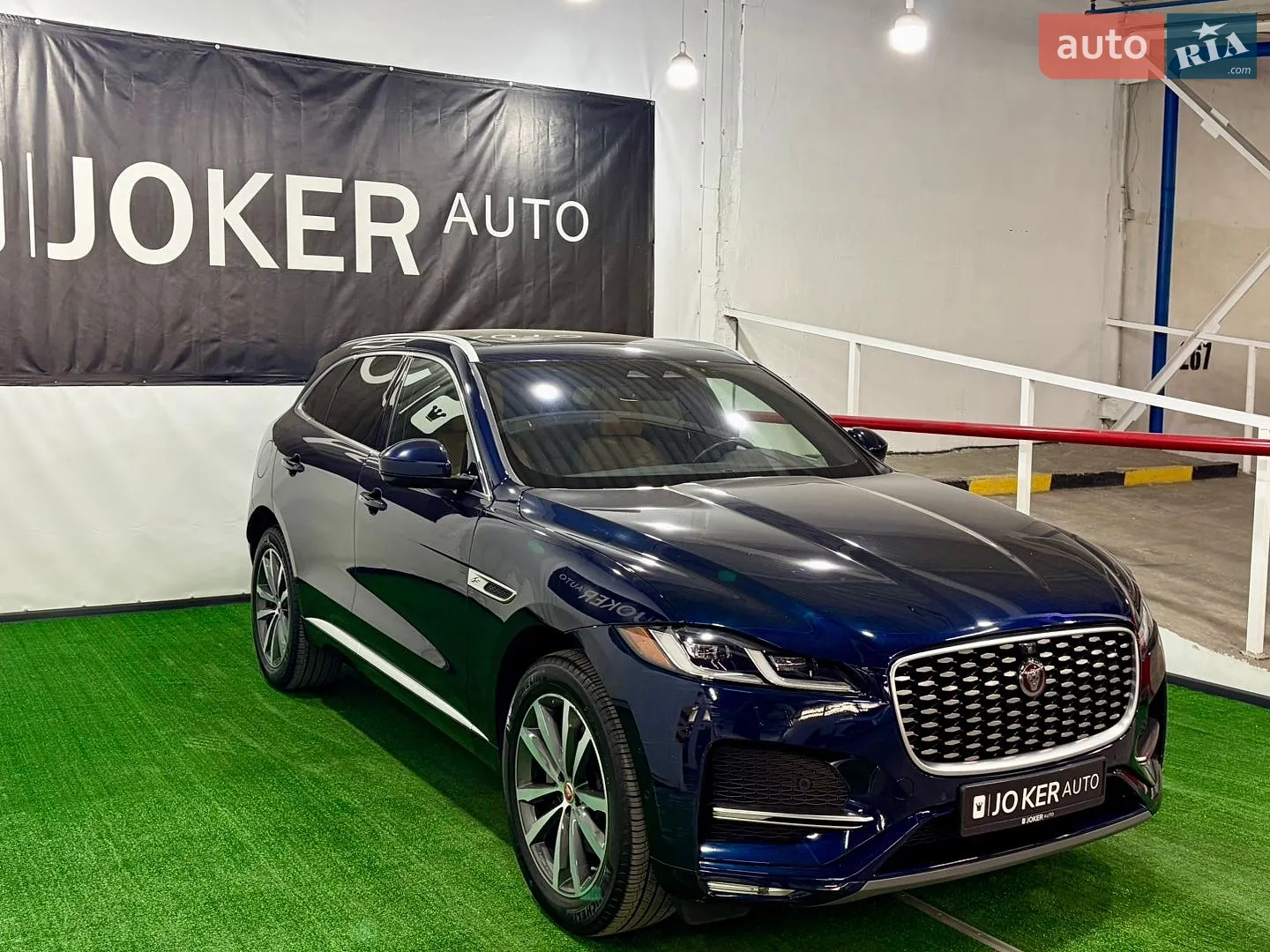 2020 Jaguar F-Pace - мініатюра 3