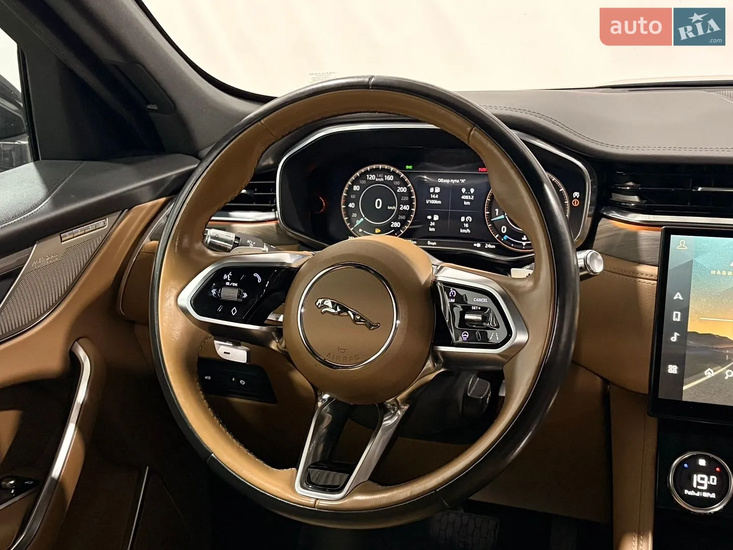 2020 Jaguar F-Pace - мініатюра 71