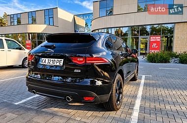 Внедорожник / Кроссовер Jaguar F-Pace 2017 в Киеве