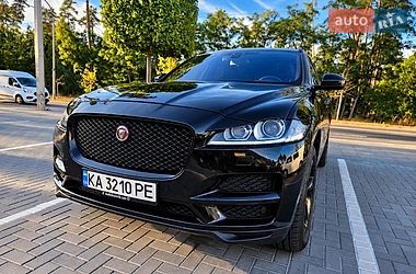 Внедорожник / Кроссовер Jaguar F-Pace 2017 в Киеве