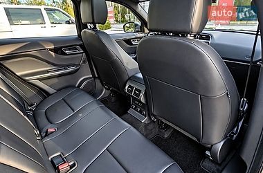 Внедорожник / Кроссовер Jaguar F-Pace 2017 в Киеве