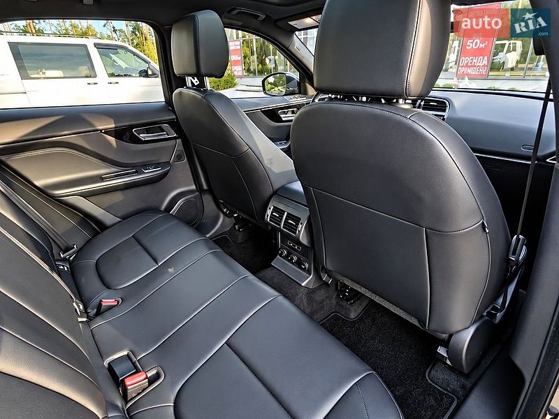 Внедорожник / Кроссовер Jaguar F-Pace 2017 в Киеве