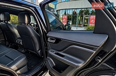 Внедорожник / Кроссовер Jaguar F-Pace 2017 в Киеве