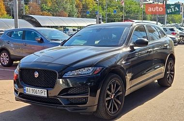 Внедорожник / Кроссовер Jaguar F-Pace 2016 в Киеве