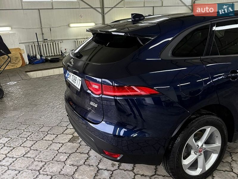 Позашляховик / Кросовер Jaguar F-Pace 2017 в Рівному