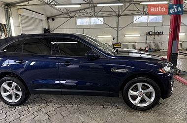 Позашляховик / Кросовер Jaguar F-Pace 2017 в Рівному