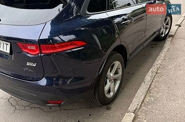 Позашляховик / Кросовер Jaguar F-Pace 2017 в Рівному