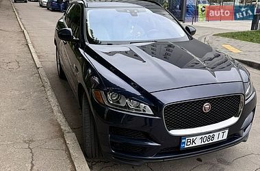 Позашляховик / Кросовер Jaguar F-Pace 2017 в Рівному