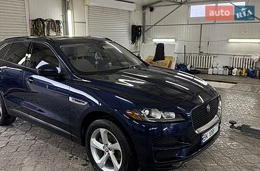 Позашляховик / Кросовер Jaguar F-Pace 2017 в Рівному