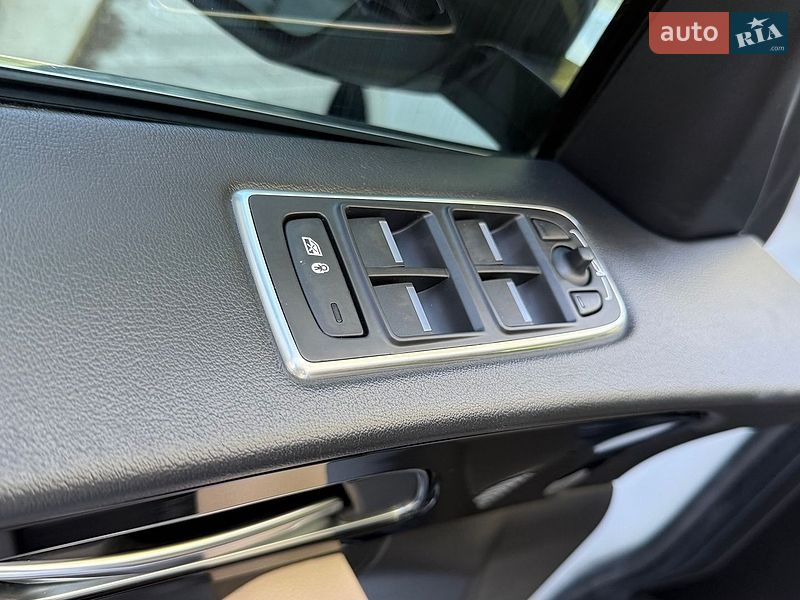 Позашляховик / Кросовер Jaguar F-Pace 2019 в Тернополі