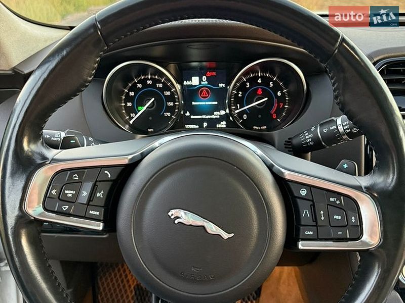 Внедорожник / Кроссовер Jaguar F-Pace 2018 в Киеве