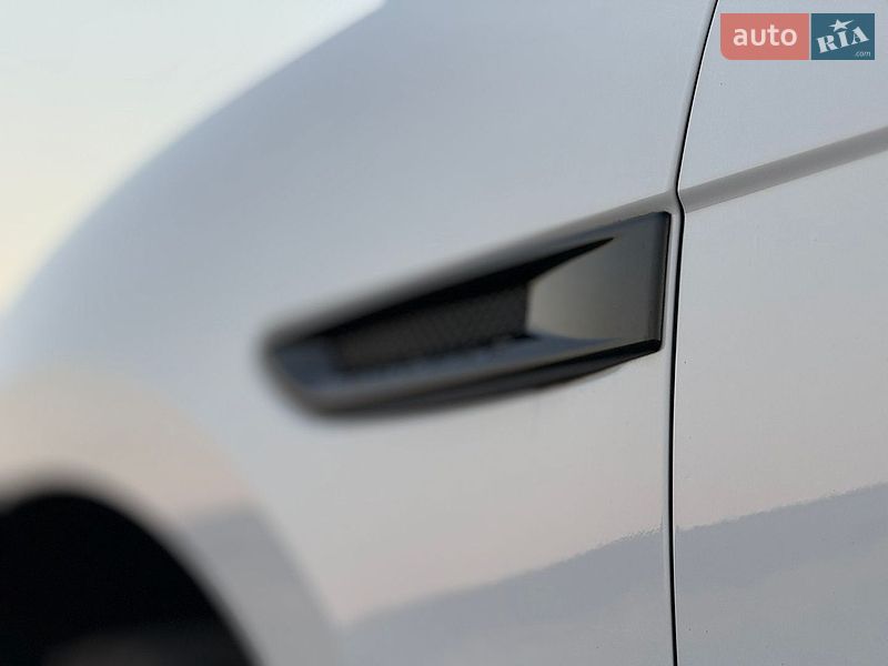 Внедорожник / Кроссовер Jaguar F-Pace 2018 в Киеве