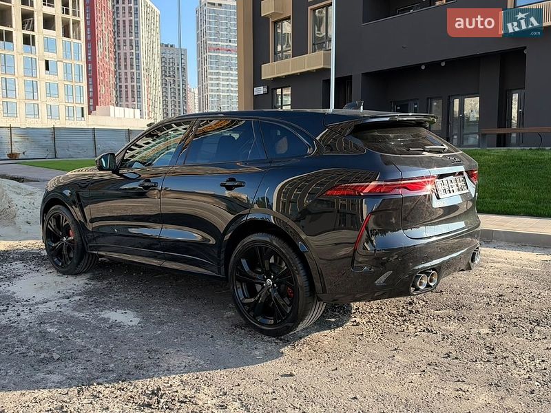 Внедорожник / Кроссовер Jaguar F-Pace 2024 в Киеве