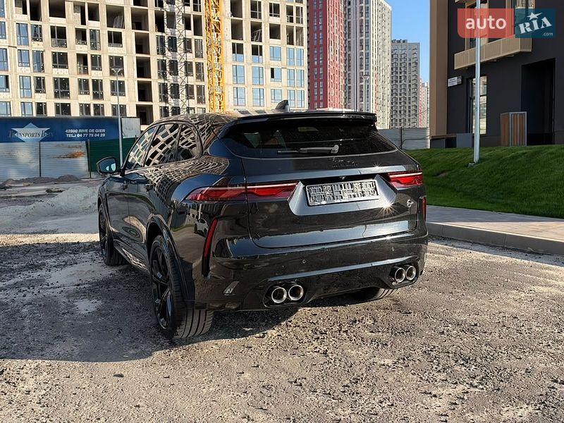 Внедорожник / Кроссовер Jaguar F-Pace 2024 в Киеве
