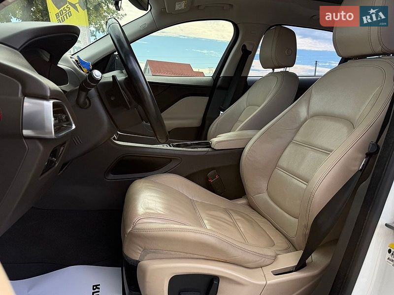 Внедорожник / Кроссовер Jaguar F-Pace 2016 в Коломые
