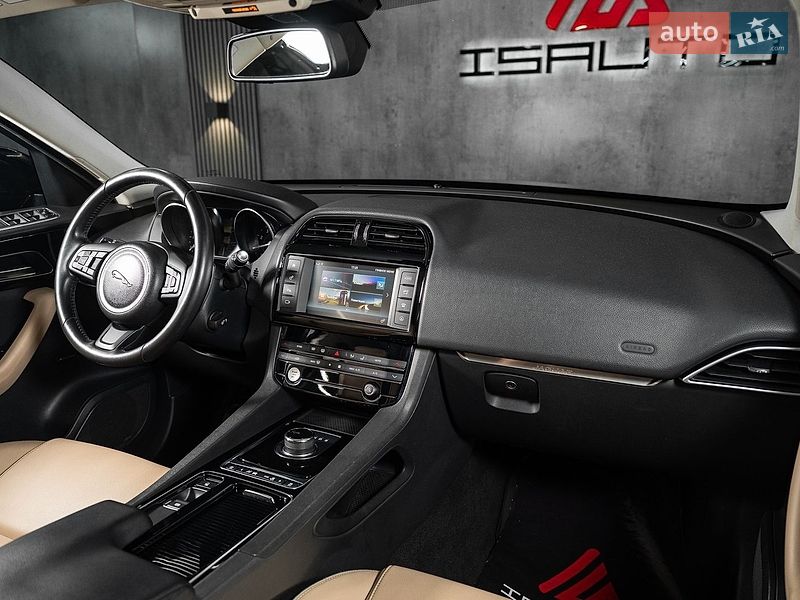Позашляховик / Кросовер Jaguar F-Pace 2018 в Одесі