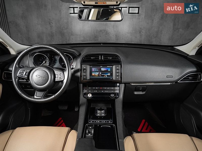 Позашляховик / Кросовер Jaguar F-Pace 2018 в Одесі