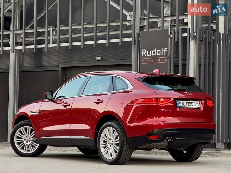 Позашляховик / Кросовер Jaguar F-Pace 2016 в Києві