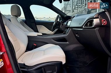 Позашляховик / Кросовер Jaguar F-Pace 2016 в Києві
