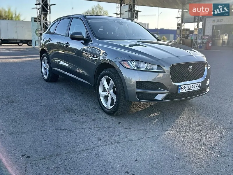 Jaguar F-Pace 2017