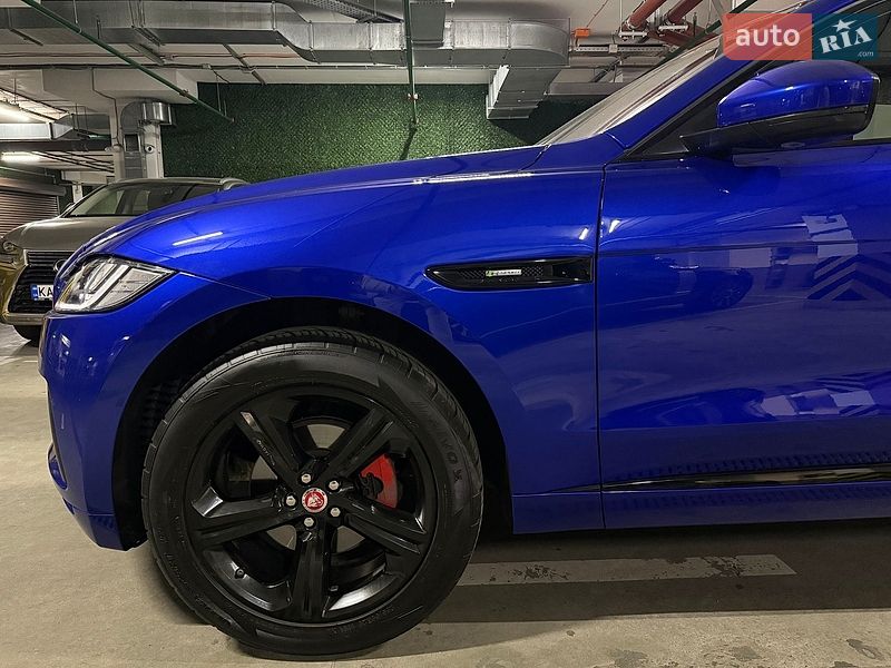 Внедорожник / Кроссовер Jaguar F-Pace 2017 в Киеве