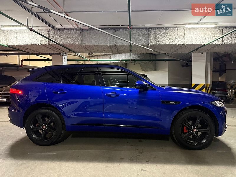 Внедорожник / Кроссовер Jaguar F-Pace 2017 в Киеве