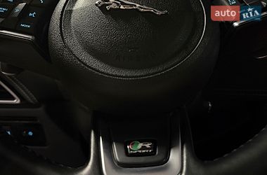Внедорожник / Кроссовер Jaguar F-Pace 2017 в Киеве