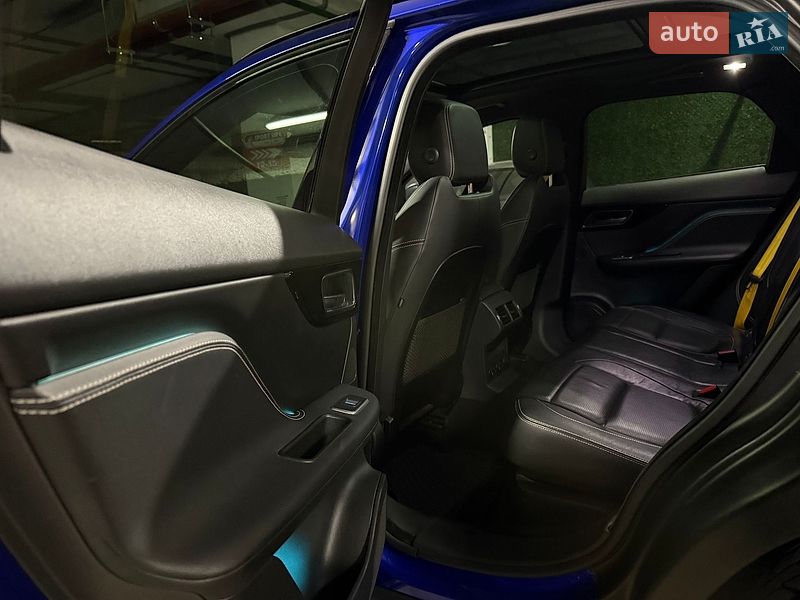 Внедорожник / Кроссовер Jaguar F-Pace 2017 в Киеве