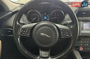 Внедорожник / Кроссовер Jaguar F-Pace 2016 в Киеве