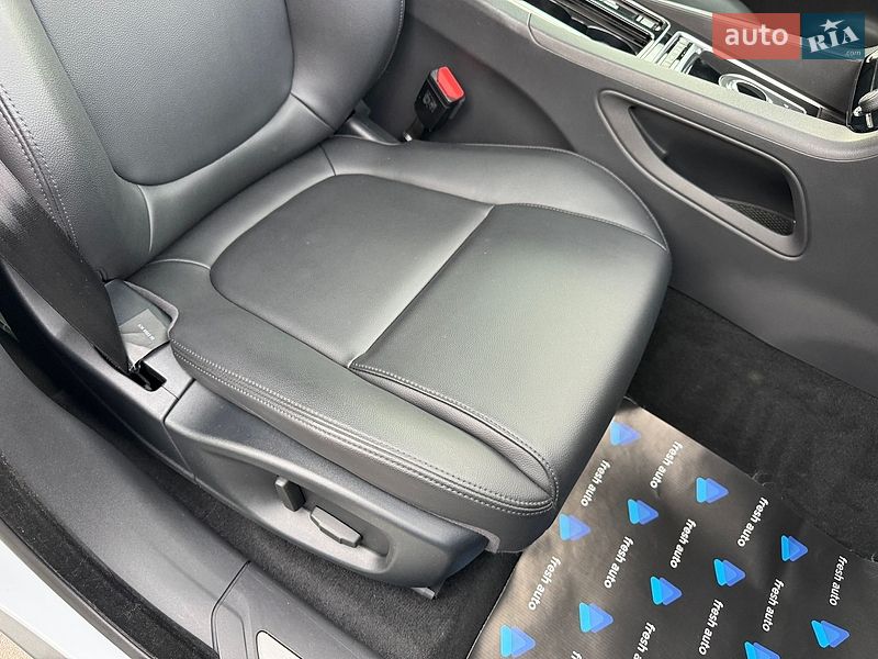 Позашляховик / Кросовер Jaguar F-Pace 2018 в Рівному фото 37 Позашляховик / Кросовер Jaguar F-Pace 2018 в Рівному