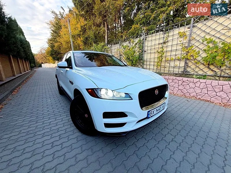 Jaguar F-Pace 2017