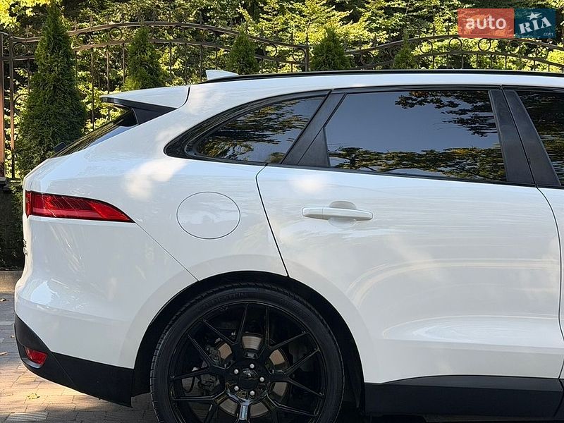Внедорожник / Кроссовер Jaguar F-Pace 2017 в Трускавце
