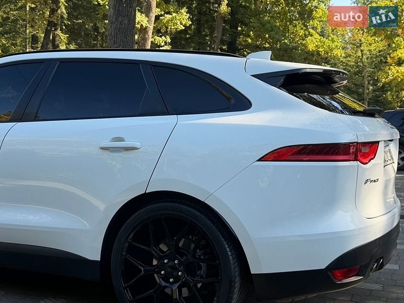Внедорожник / Кроссовер Jaguar F-Pace 2017 в Трускавце