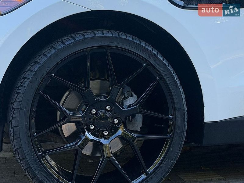 Внедорожник / Кроссовер Jaguar F-Pace 2017 в Трускавце