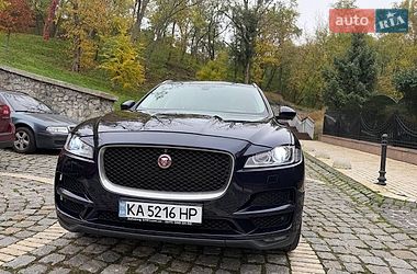 Внедорожник / Кроссовер Jaguar F-Pace 2016 в Киеве