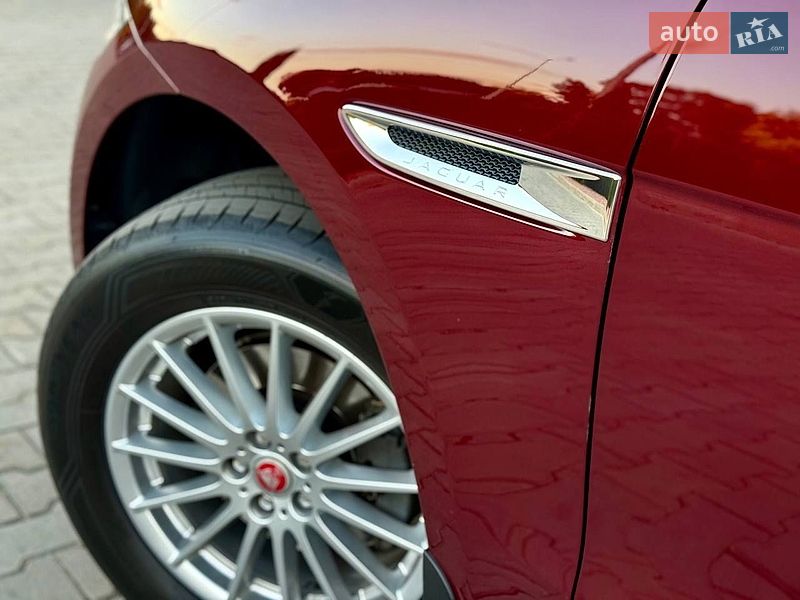 Позашляховик / Кросовер Jaguar F-Pace 2016 в Одесі фото 13 Позашляховик / Кросовер Jaguar F-Pace 2016 в Одесі