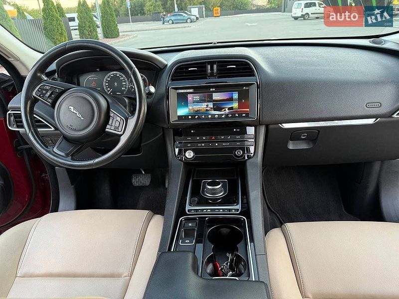 Позашляховик / Кросовер Jaguar F-Pace 2016 в Одесі фото 27 Позашляховик / Кросовер Jaguar F-Pace 2016 в Одесі